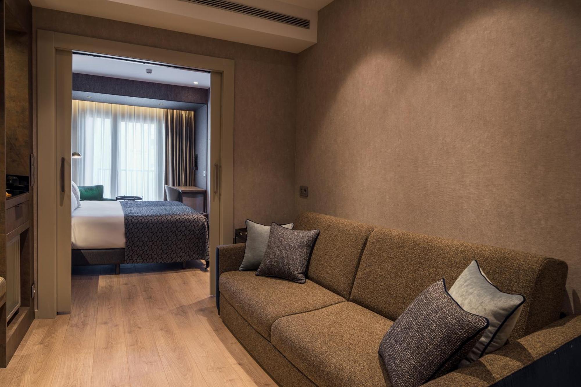 Catalonia Gran Via Hotel Bilbao